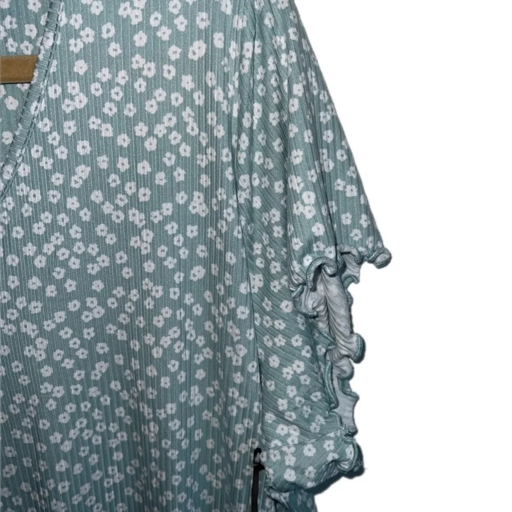 Laura Ashley Henley ribbed nightgown in a sage green floral print size 2X NWT
